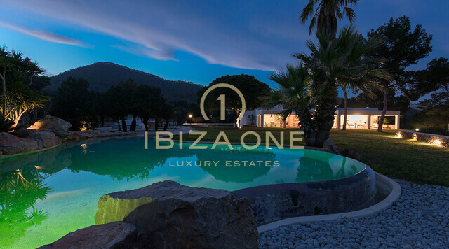 Proprietà da sogno e di lusso con campo da tennis e vista meravigliosa in vendita, Ibiza - Proprietà da sogno e di lusso con campo da tennis e vista meravigliosa in affitto, Ibiza