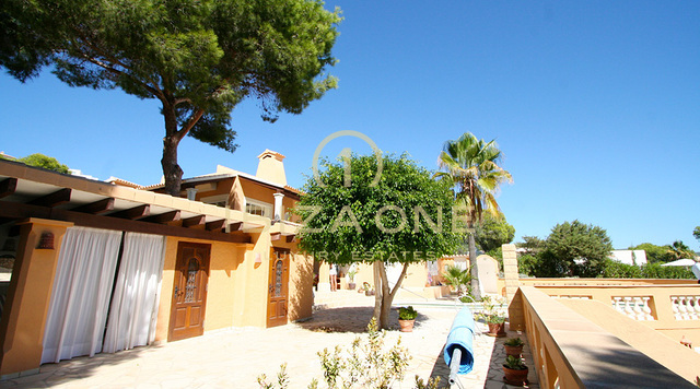 Villa de luxe et confortable avec belle vue sur la mer à vendre, Ibiza - Villa de luxe et confortable avec belle vue sur la mer à louer, Ibiza