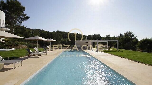 Lussuosa e magnifica tenuta con una grande dependance in vendita, Ibiza - Lussuosa e magnifica tenuta con una grande dependance in affitto, Ibiza