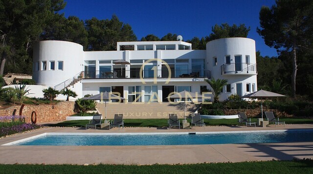 Luxe en prachtig landgoed met een zeer groot gastenverblijf te koop, Ibiza - Luxe en prachtig landgoed met een zeer groot gastenverblijf te huur, Ibiza