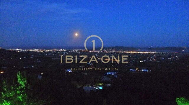 Villa de lujo en venta en Ibiza - Villa de lujo en alquiler en Ibiza