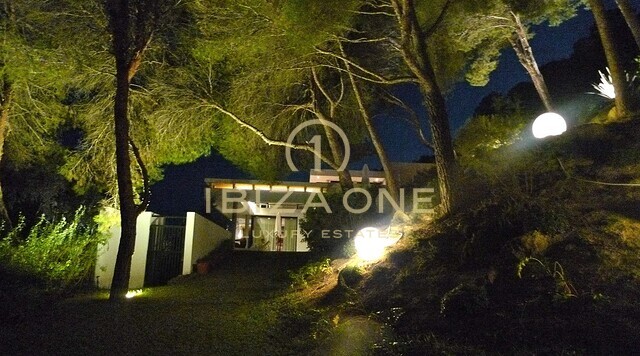 Villa de lujo en venta en Ibiza - Villa de lujo en alquiler en Ibiza
