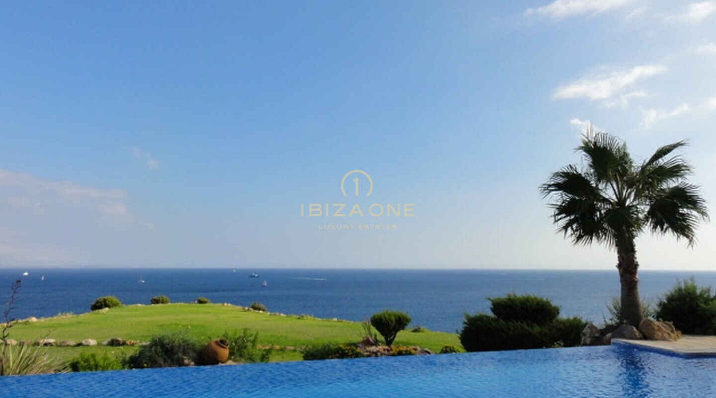 Luxury first sea line villa for sale in Porroig, Ibiza - Luxury first sea line villa for rent in Porroig, Ibiza