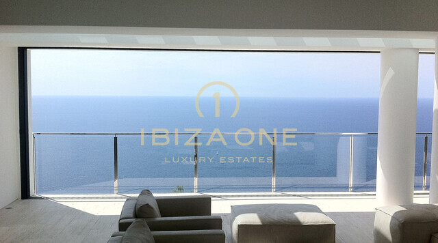 Luxusvilla in erster Meereslinie auf den Klippen, in der Nähe des 5-Sterne-Hotels Hacienda - „Bright Blue“ zu verkaufen, Ibiza - Luxusvilla in erster Meereslinie auf den Klippen, in der Nähe des 5-Sterne-Hotels Hacienda - „Bright Blue“ zu vermieten, Ibiza
