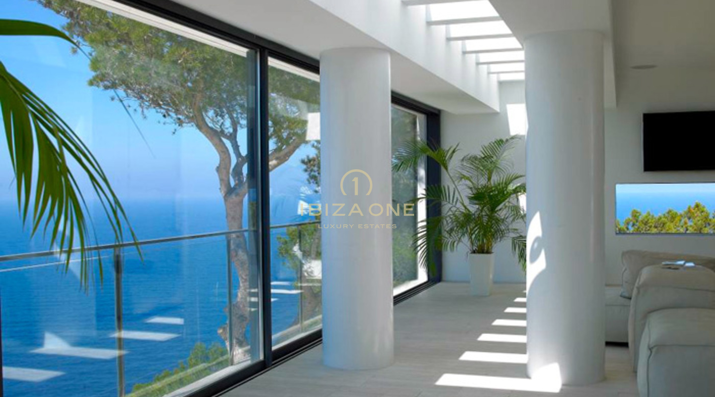 Villa di lusso in prima linea sul mare, sulla scogliera, vicino all'Hotel 5 stelle Hacienda - 