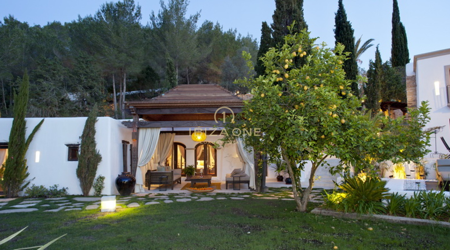 Manoir Ibicenco de luxe, exclusif et moderne rénové à vendre, Ibiza - Manoir Ibicenco de luxe, exclusif et moderne rénové à louer, Ibiza