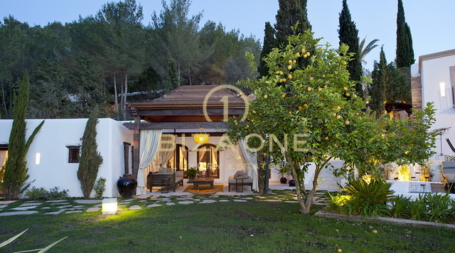 Manoir Ibicenco de luxe, exclusif et moderne rénové à vendre, Ibiza - Manoir Ibicenco de luxe, exclusif et moderne rénové à louer, Ibiza