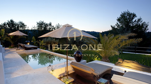 Luxuriöses, exklusives und modern renoviertes Herrenhaus auf Ibiza zu verkaufen, Ibiza - Luxuriöses, exklusives und modern renoviertes Herrenhaus auf Ibiza zu vermieten, Ibiza
