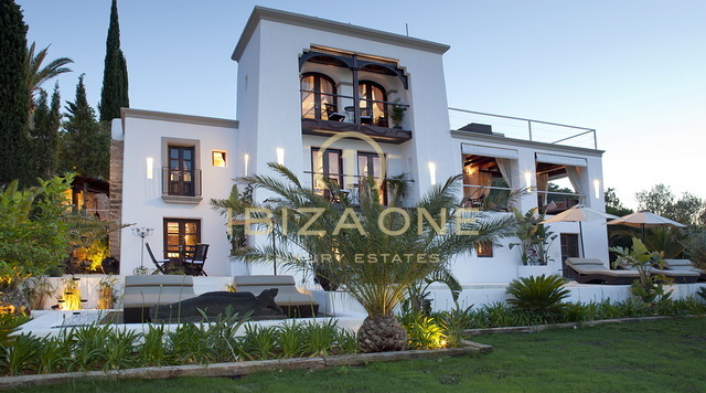 Manoir Ibicenco de luxe, exclusif et moderne rénové à vendre, Ibiza - Manoir Ibicenco de luxe, exclusif et moderne rénové à louer, Ibiza