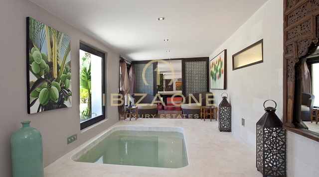 Luxe en exclusief en modern gerenoveerd Ibicenco herenhuis te koop, Ibiza - Luxe en exclusief en modern gerenoveerd Ibicenco herenhuis te huur, Ibiza