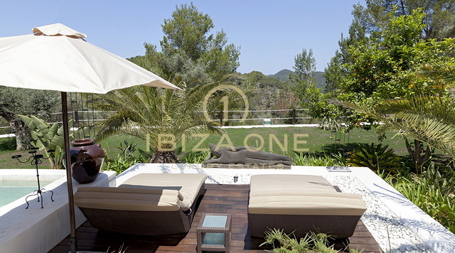 Luxe en exclusief en modern gerenoveerd Ibicenco herenhuis te koop, Ibiza - Luxe en exclusief en modern gerenoveerd Ibicenco herenhuis te huur, Ibiza