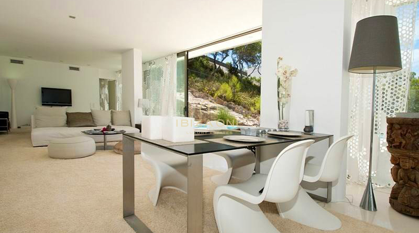 Can Rimbau: Luxury villa for sale in Can Rimbau, Ibiza - vey close to Ibiza with breathtaking views to the sea and Ibiza - Can Rimbau: Luxury villa for rent in Can Rimbau, Ibiza - vey close to Ibiza with breathtaking views to the sea and Ibiza