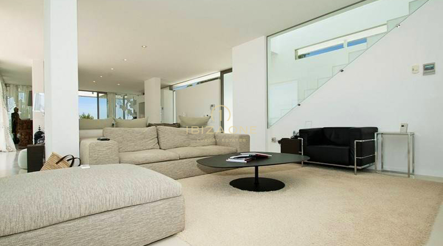 Can Rimbau: Villa de luxe à vendre à Can Rimbau, Ibiza - très proche d'Ibiza avec une vue imprenable sur la mer et Ibiza - Can Rimbau: Villa de luxe à louer à Can Rimbau, Ibiza - très proche d'Ibiza avec une vue imprenable sur la mer et Ibiza