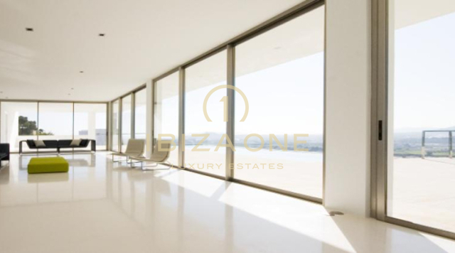 Can Rimbau – Luxuriöse, beeindruckende moderne Villa mit fantastischer Aussicht zum Verkauf in Can Rimbau, Ibiza – Can Rimbau – Luxuriöse, beeindruckende moderne Villa mit fantastischer Aussicht zur Miete in Can Rimbau, Ibiza