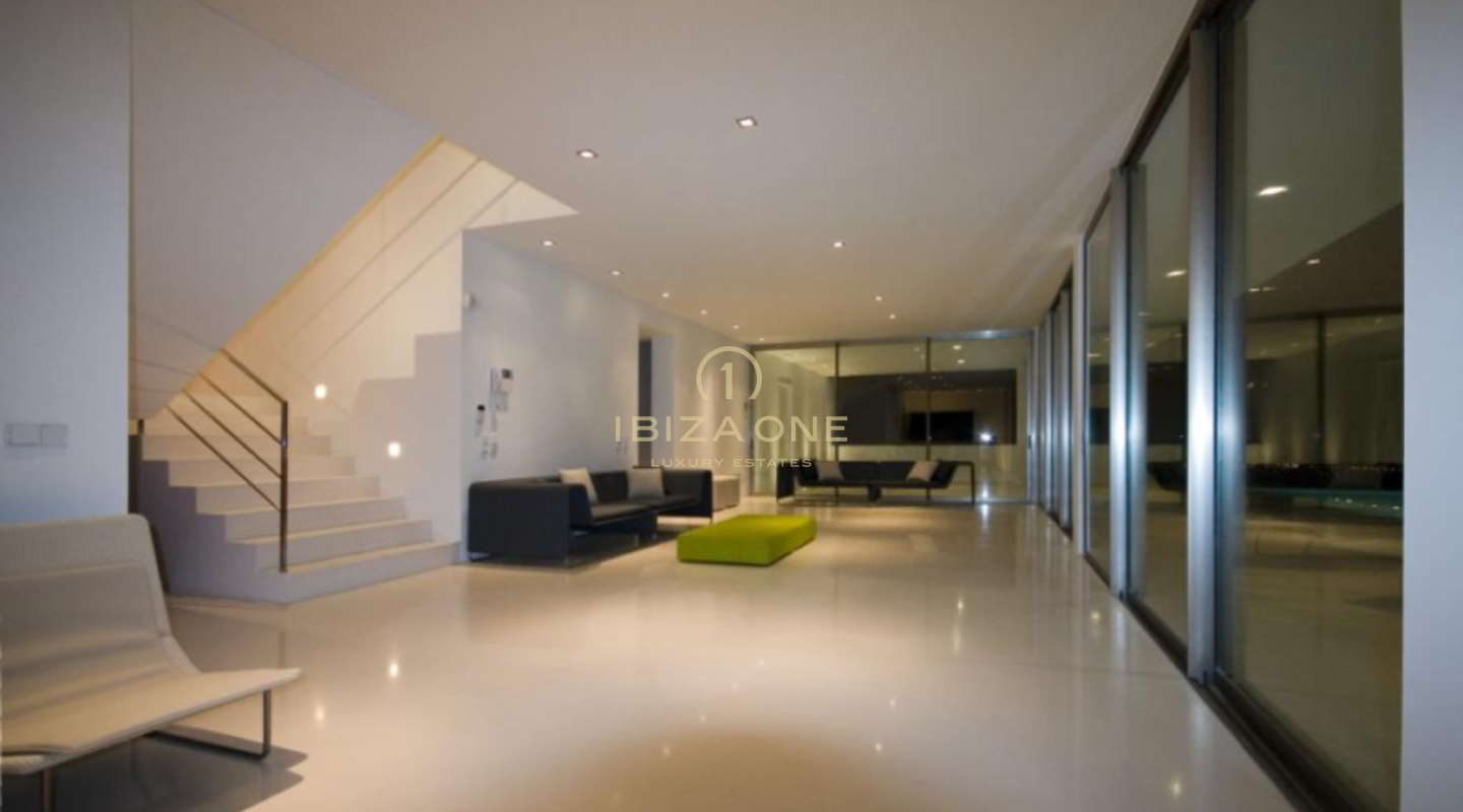 Can Rimbau – Luxuriöse, beeindruckende moderne Villa mit fantastischer Aussicht zum Verkauf in Can Rimbau, Ibiza – Can Rimbau – Luxuriöse, beeindruckende moderne Villa mit fantastischer Aussicht zur Miete in Can Rimbau, Ibiza