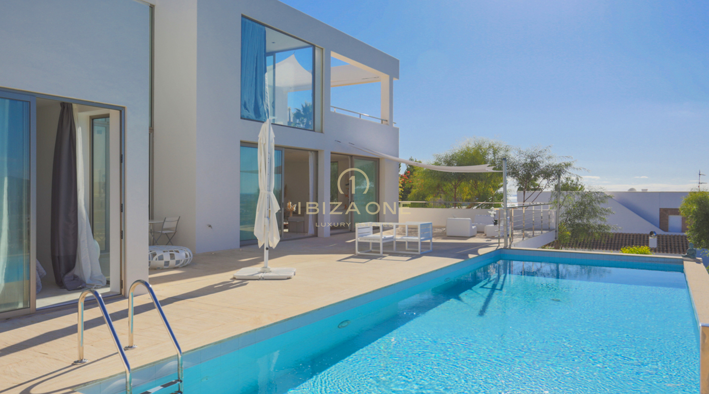 Villa di lusso contemporanea con vista spettacolare e tramonto a Can Rimbau in affitto, Ibiza