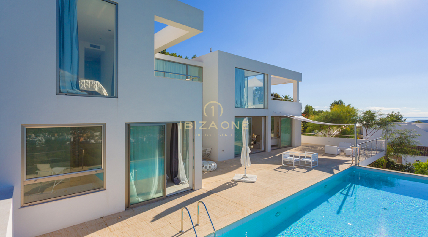 Contemporary luxury villa with amazing view and sunset in Can Rimbau for rent, Ibiza
