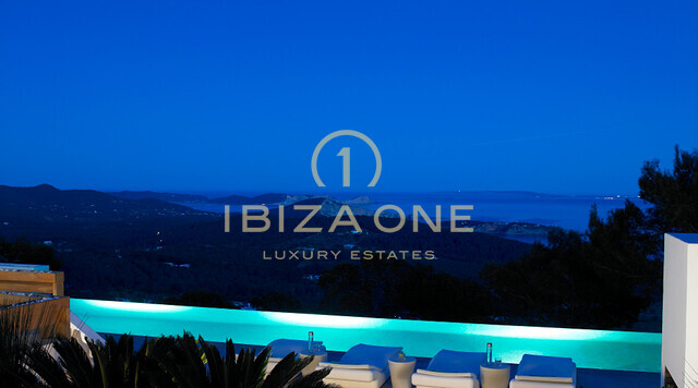 Luxuriöse Villa im modernen Design mit atemberaubendem Panoramablick auf das Meer zu verkaufen, Ibiza - Luxuriöse Villa im modernen Design mit atemberaubendem Panoramablick auf das Meer zu vermieten, Ibiza