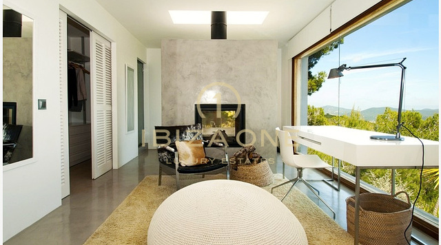 Villa de luxe au design moderne avec vue panoramique imprenable sur la mer à vendre, Ibiza - Villa de luxe au design moderne avec vue panoramique imprenable sur la mer à louer, Ibiza
