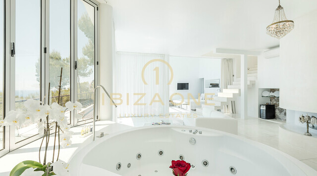 Villa de luxe spectaculaire avec 8 chambres à louer, Ibiza