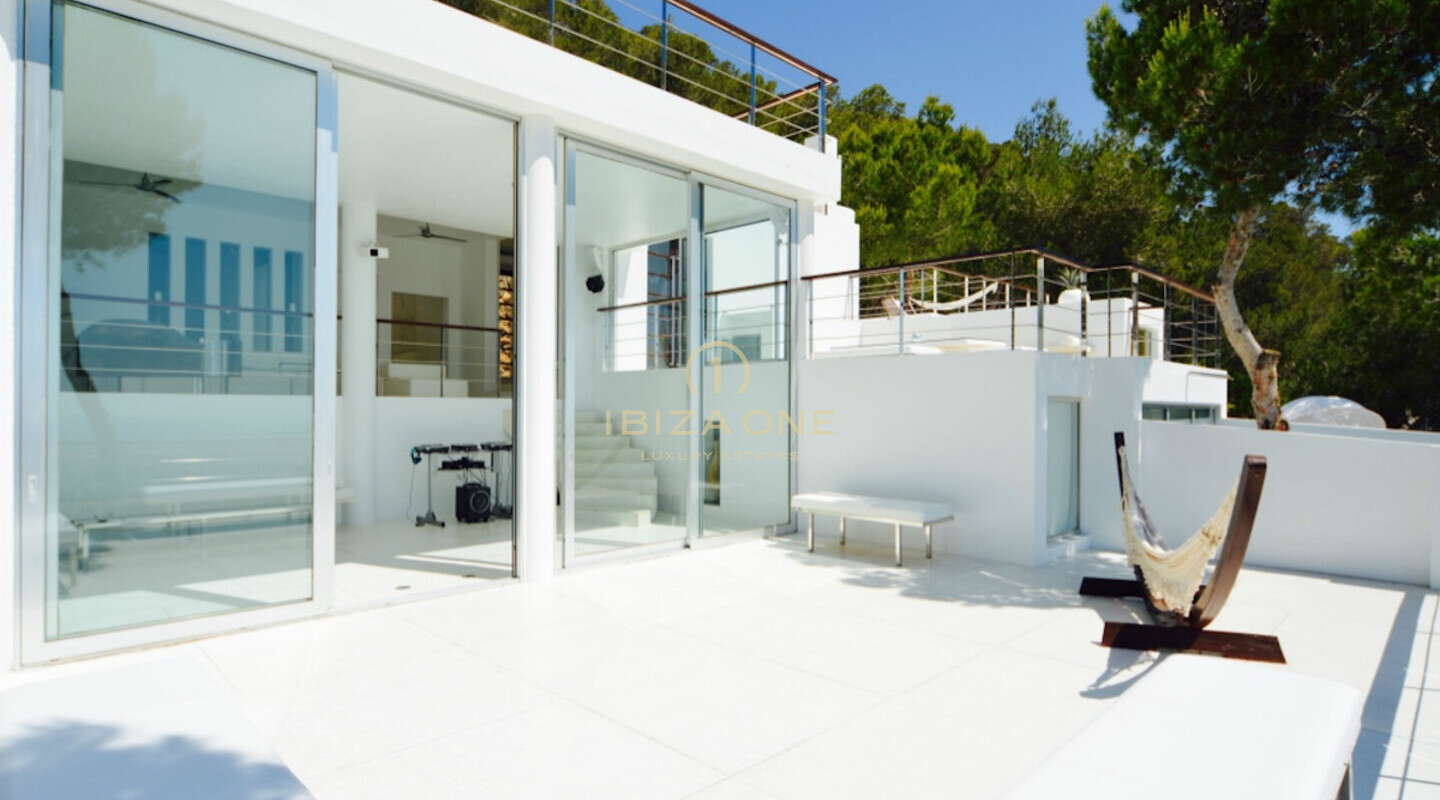 Spectacular luxury villa with 8 bedrooms for rent, Ibiza