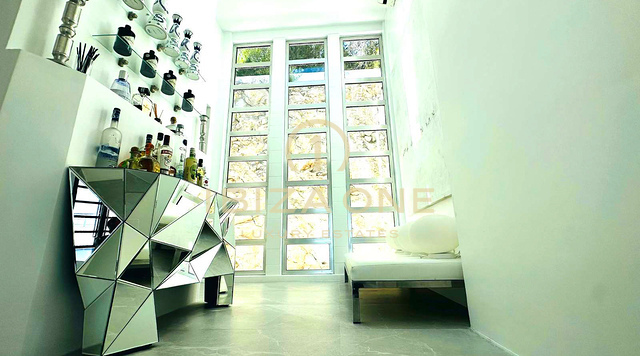 Villa de luxe spectaculaire avec 8 chambres à louer, Ibiza