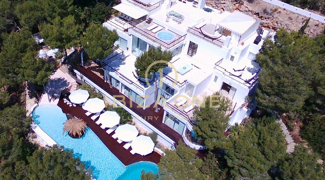 Villa de luxe spectaculaire avec 8 chambres à louer, Ibiza