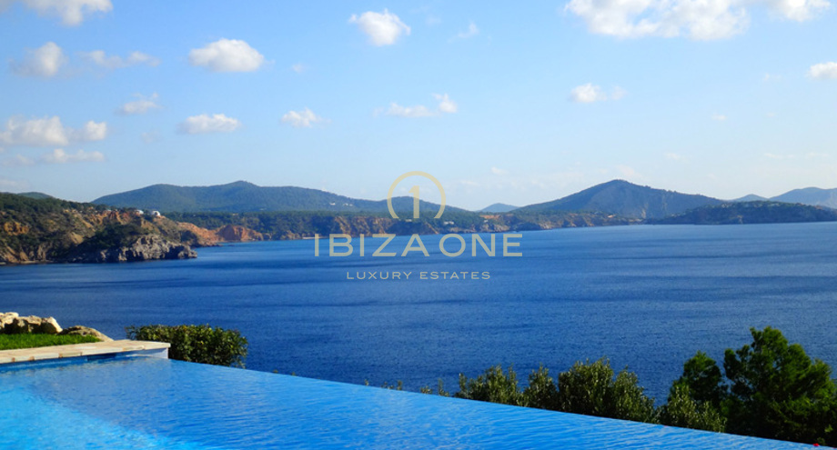 Luxurious Exclusive First Sea Line Villa For Sale In Ibiza