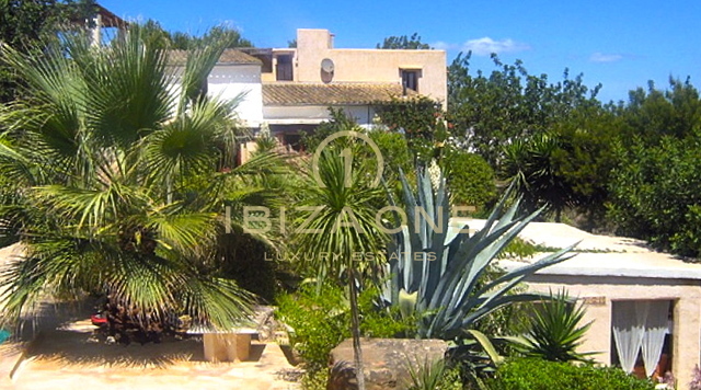 Lujosa y preciosa casa de campo con fantásticas vistas al mar en venta, Ibiza - Lujosa y preciosa casa de campo con fantásticas vistas al mar en alquiler, Ibiza