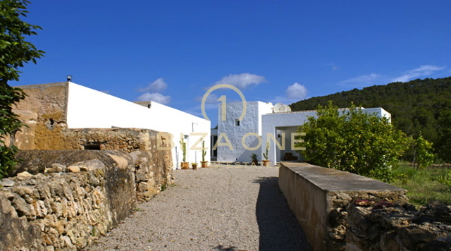 Maison de campagne de luxe et moderne avec vue panoramique imprenable à vendre, Ibiza - Maison de campagne de luxe et moderne avec vue panoramique imprenable à louer, Ibiza