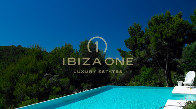 Luxe finca/villa met panoramisch uitzicht te koop in Blakstad, Ibiza - Luxe finca/villa met panoramisch uitzicht te huur in Blakstad, Ibiza