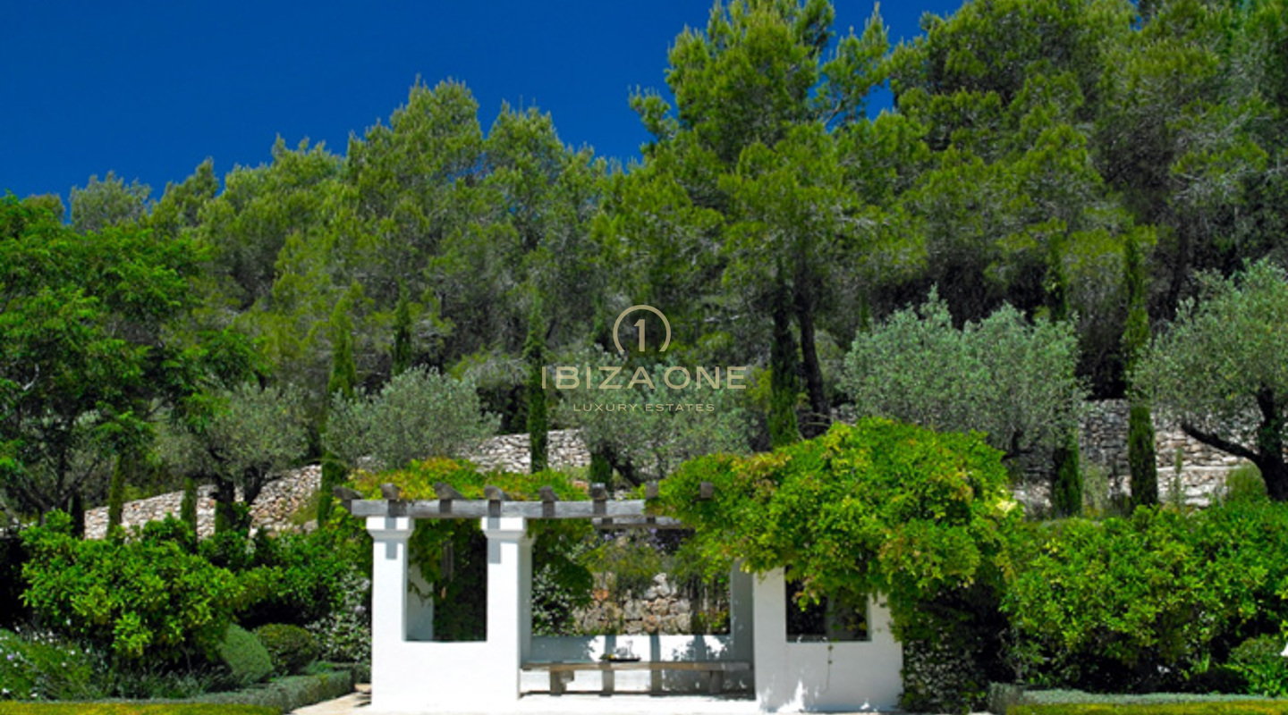 Finca/villa de lujo sofisticada en Blakstad con vistas panorámicas en venta, Ibiza - Finca/villa de lujo sofisticada en Blakstad con vistas panorámicas en alquiler, Ibiza