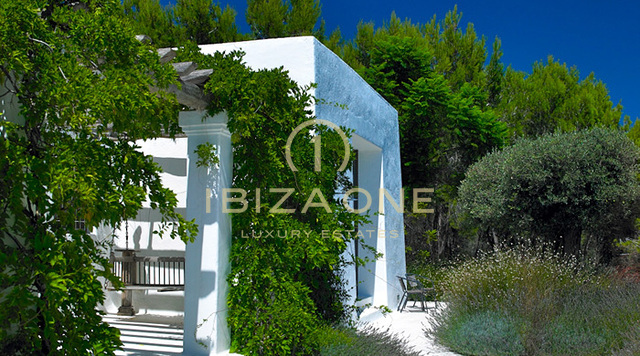 Luxe finca/villa met panoramisch uitzicht te koop in Blakstad, Ibiza - Luxe finca/villa met panoramisch uitzicht te huur in Blakstad, Ibiza