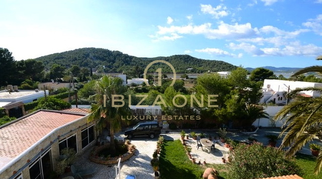 Schönes und luxuriöses Landhaus mit atemberaubender Aussicht und in Meeresnähe zu verkaufen, Ibiza - Schönes und luxuriöses Landhaus mit atemberaubender Aussicht und in Meeresnähe zu vermieten, Ibiza
