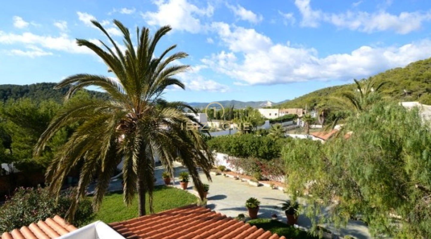 Schönes und luxuriöses Landhaus mit atemberaubender Aussicht und in Meeresnähe zu verkaufen, Ibiza - Schönes und luxuriöses Landhaus mit atemberaubender Aussicht und in Meeresnähe zu vermieten, Ibiza