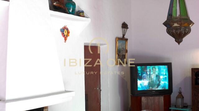 Luxe, ruim perceel met 2 originele finca's / villa's te koop, Ibiza - Luxe, ruim perceel met 2 originele finca's / villa's te huur, Ibiza