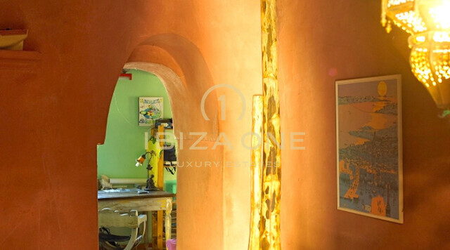 Luxe, ruim perceel met 2 originele finca's / villa's te koop, Ibiza - Luxe, ruim perceel met 2 originele finca's / villa's te huur, Ibiza