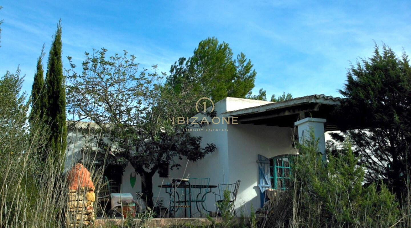 Lussuoso e spazioso terreno con 2 fincas / ville originali in vendita, Ibiza - Lussuoso e spazioso terreno con 2 fincas / ville originali in affitto, Ibiza