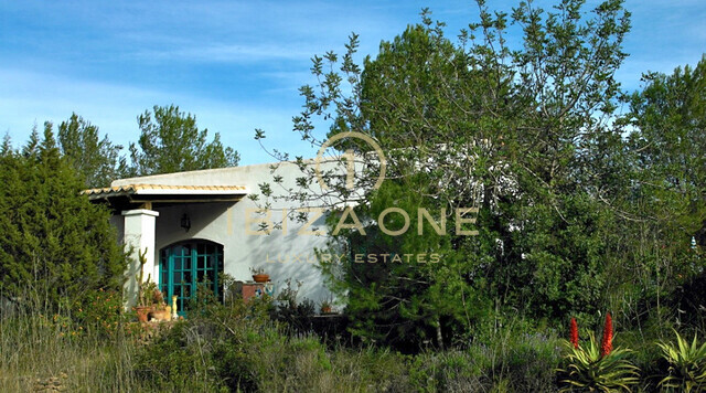 Luxueux et spacieux terrain avec 2 fincas / villas originales à vendre, Ibiza - Luxueux et spacieux terrain avec 2 fincas / villas originales à louer, Ibiza