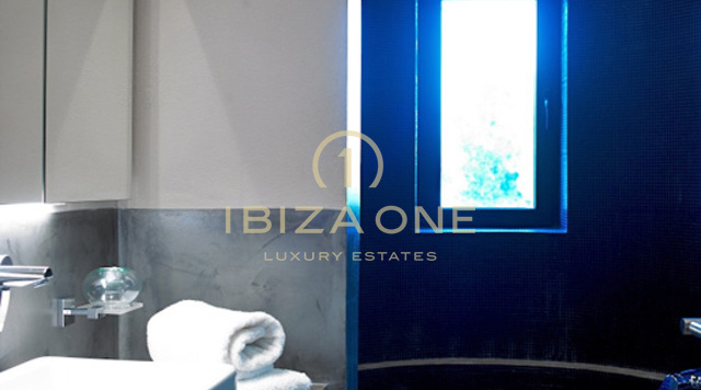 Luxury, unique Blakstad Finca / villa on 250.000m2 plot with beautiful views + guesthouse for sale, Ibiza - Luxury, unique Blakstad Finca / villa on 250.000m2 plot with beautiful views + guesthouse for rent, Ibiza