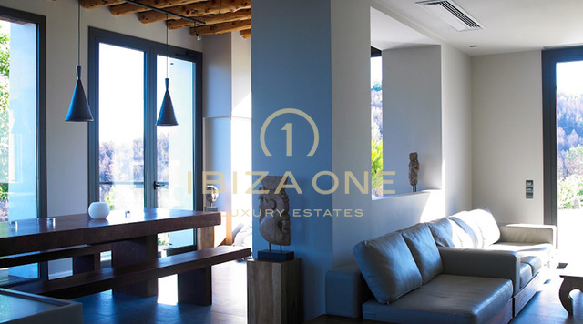 Luxe, unieke Blakstad Finca / villa op 250.000m2 perceel met prachtig uitzicht + guesthouse te koop, Ibiza - Luxe, unieke Blakstad Finca / villa op 250.000m2 perceel met prachtig uitzicht + guesthouse te huur, Ibiza