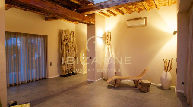 Finca / villa de lujo única en Blakstad en parcela de 250.000m2 con hermosas vistas + casa de invitados en venta, Ibiza - Finca / villa de lujo única en Blakstad en parcela de 250.000m2 con hermosas vistas + casa de invitados en alquiler, Ibiza
