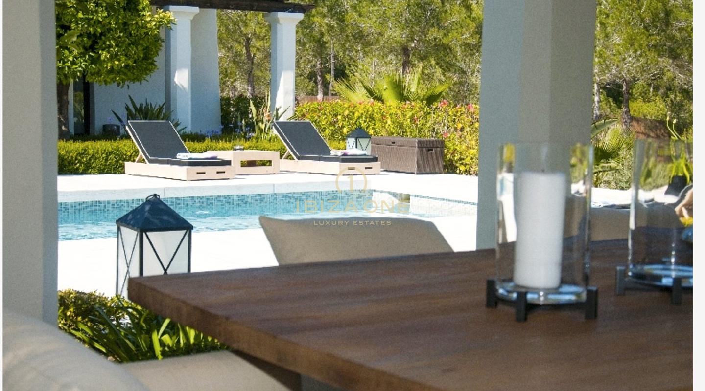 Luxe, prachtig landhuis in Blakstad op uitstekende locatie te koop, Ibiza - Luxe, prachtig landhuis in Blakstad op uitstekende locatie te huur, Ibiza