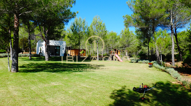 Lujosa y hermosa finca en Blakstad, en una ubicación excelente, en venta, Ibiza - Lujosa y hermosa finca en Blakstad, en una ubicación excelente, en alquiler, Ibiza