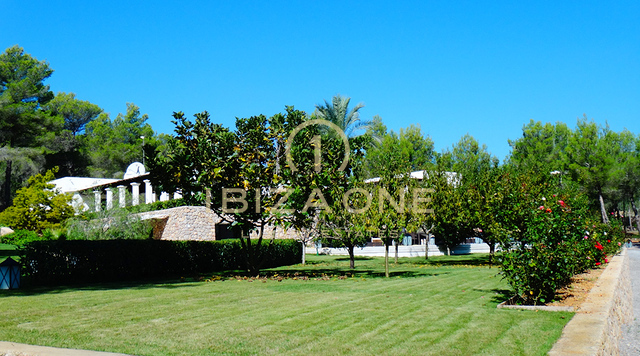 Lujosa y hermosa finca en Blakstad, en una ubicación excelente, en venta, Ibiza - Lujosa y hermosa finca en Blakstad, en una ubicación excelente, en alquiler, Ibiza