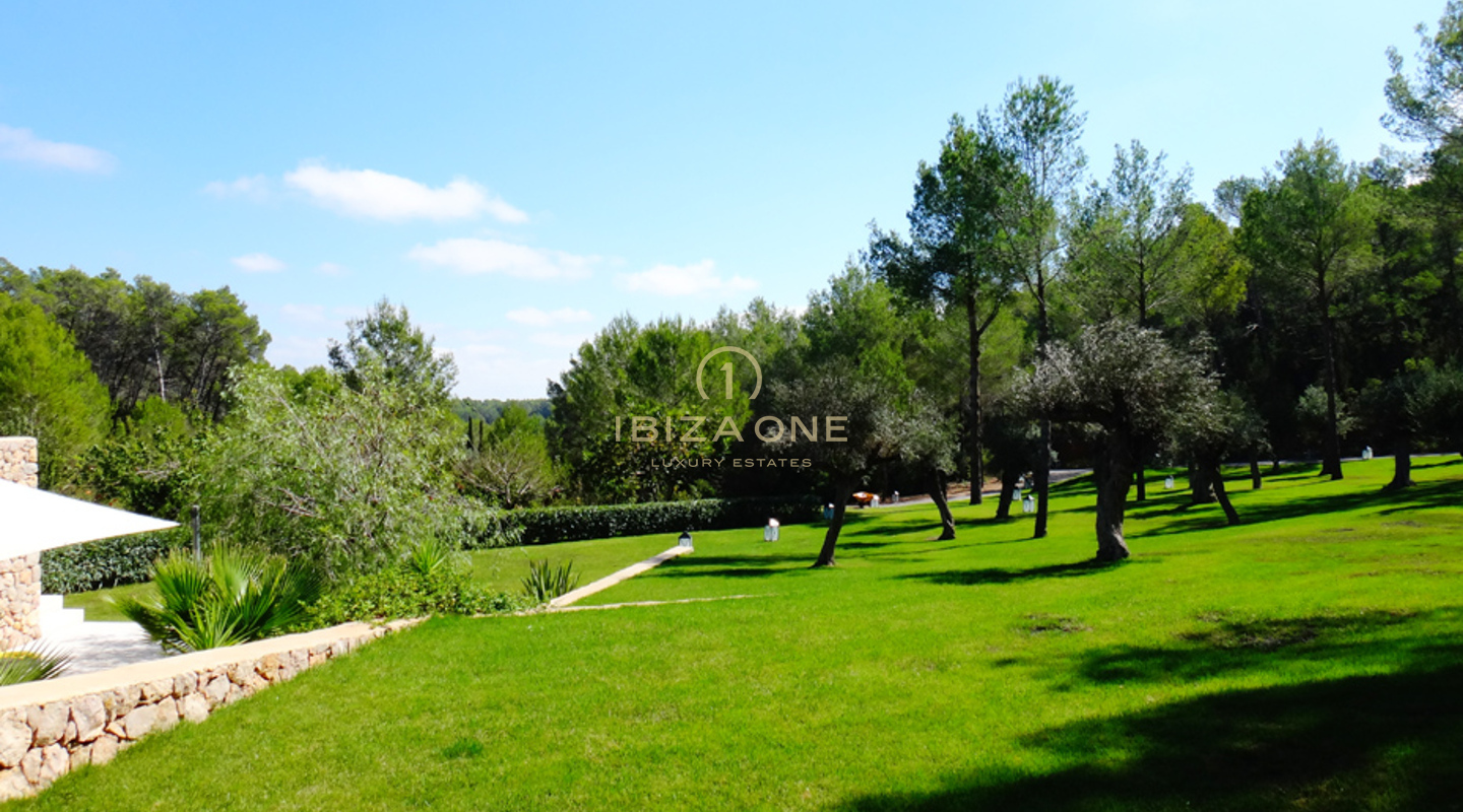 Luxe, prachtig landhuis in Blakstad op uitstekende locatie te koop, Ibiza - Luxe, prachtig landhuis in Blakstad op uitstekende locatie te huur, Ibiza