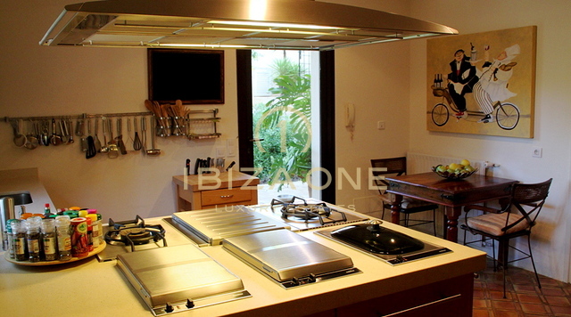 Lujosa y preciosa casa de campo en venta en Ibiza - Lujosa y preciosa casa de campo en alquiler en Ibiza
