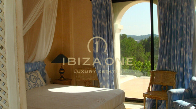 Großes Luxusanwesen mit wunderschöner Villa und Gästehaus zu verkaufen, Ibiza - Großes Luxusanwesen mit wunderschöner Villa und Gästehaus zu vermieten, Ibiza