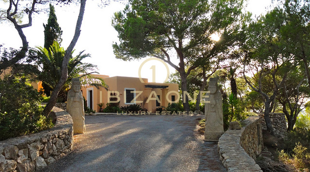 Traumvilla mit Meerzugang zu verkaufen, Ibiza - Traumvilla mit Meerzugang zu vermieten, Ibiza