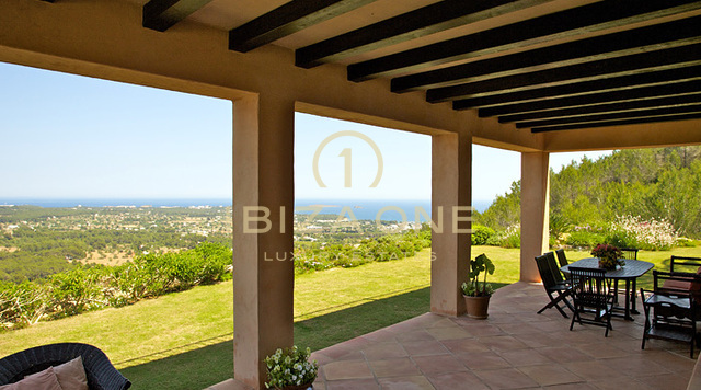 Belle finca avec grands jardins, maison d'hôtes indépendante à louer, Ibiza
